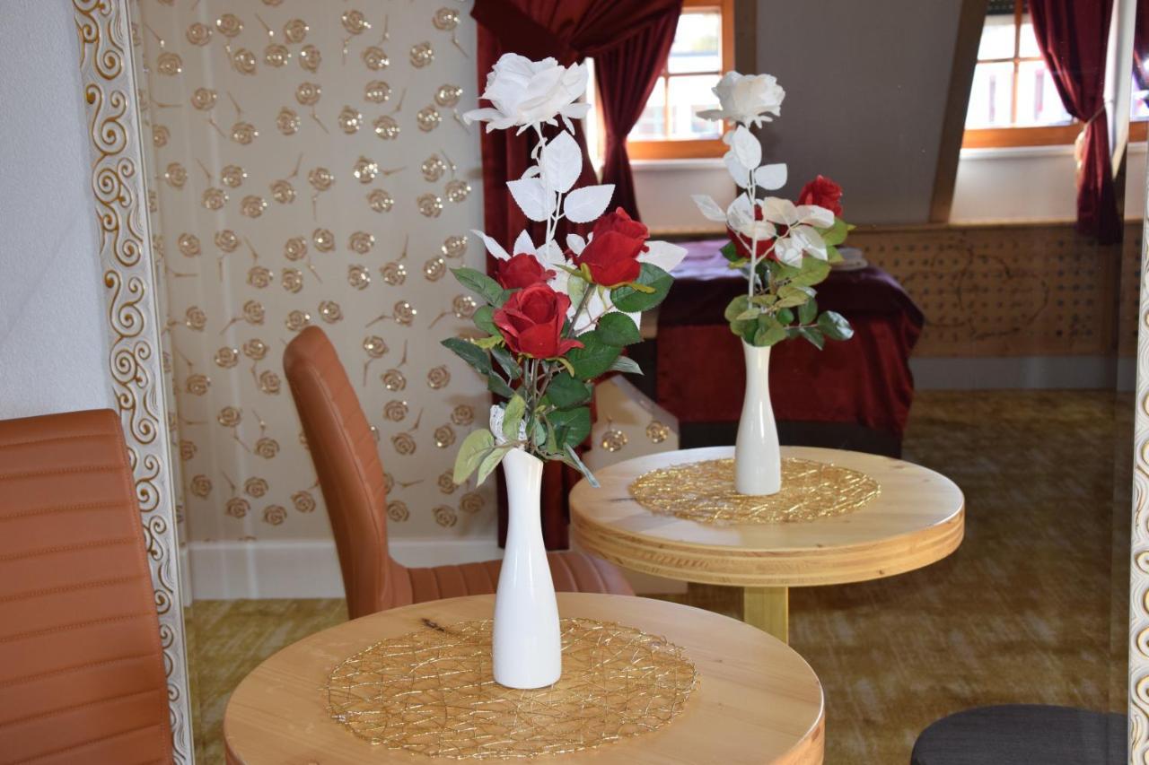 וולפסברג Hotel Torwirt מראה חיצוני תמונה